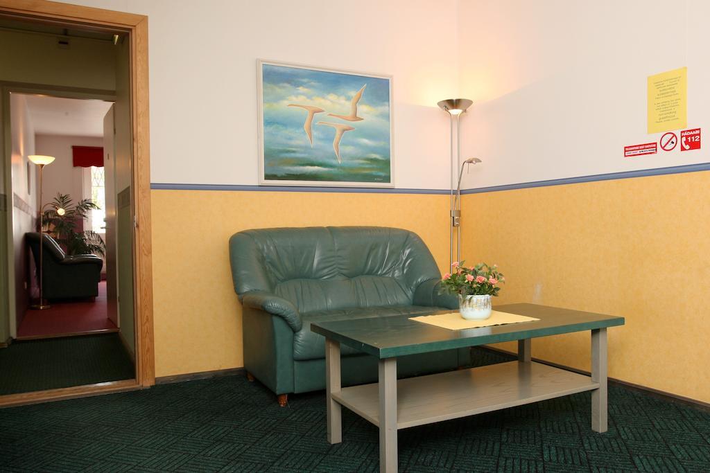 Katariina Guesthouse Rakvere Buitenkant foto