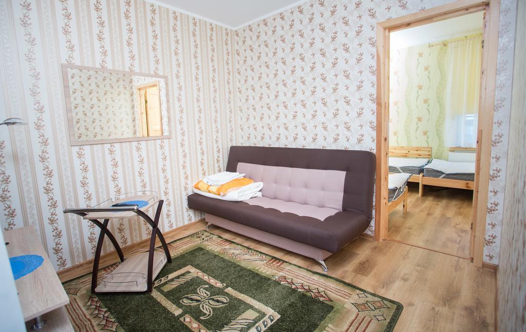 Katariina Guesthouse Rakvere Buitenkant foto