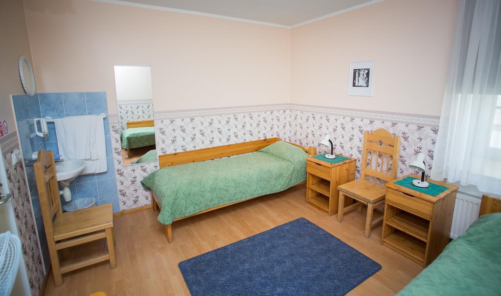 Katariina Guesthouse Rakvere Buitenkant foto